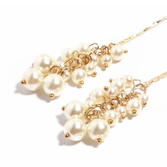 Pearl Cluster Drop Earrings - Picture 3 of 4